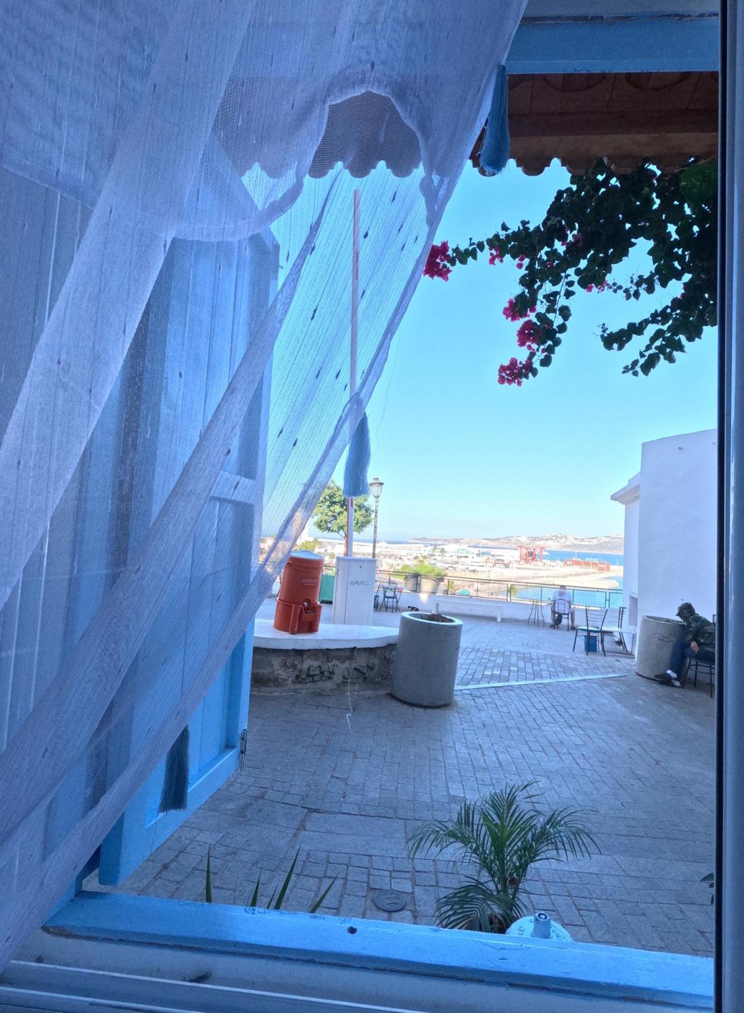 Dar Lahlou Lägenhet Tanger Exteriör bild